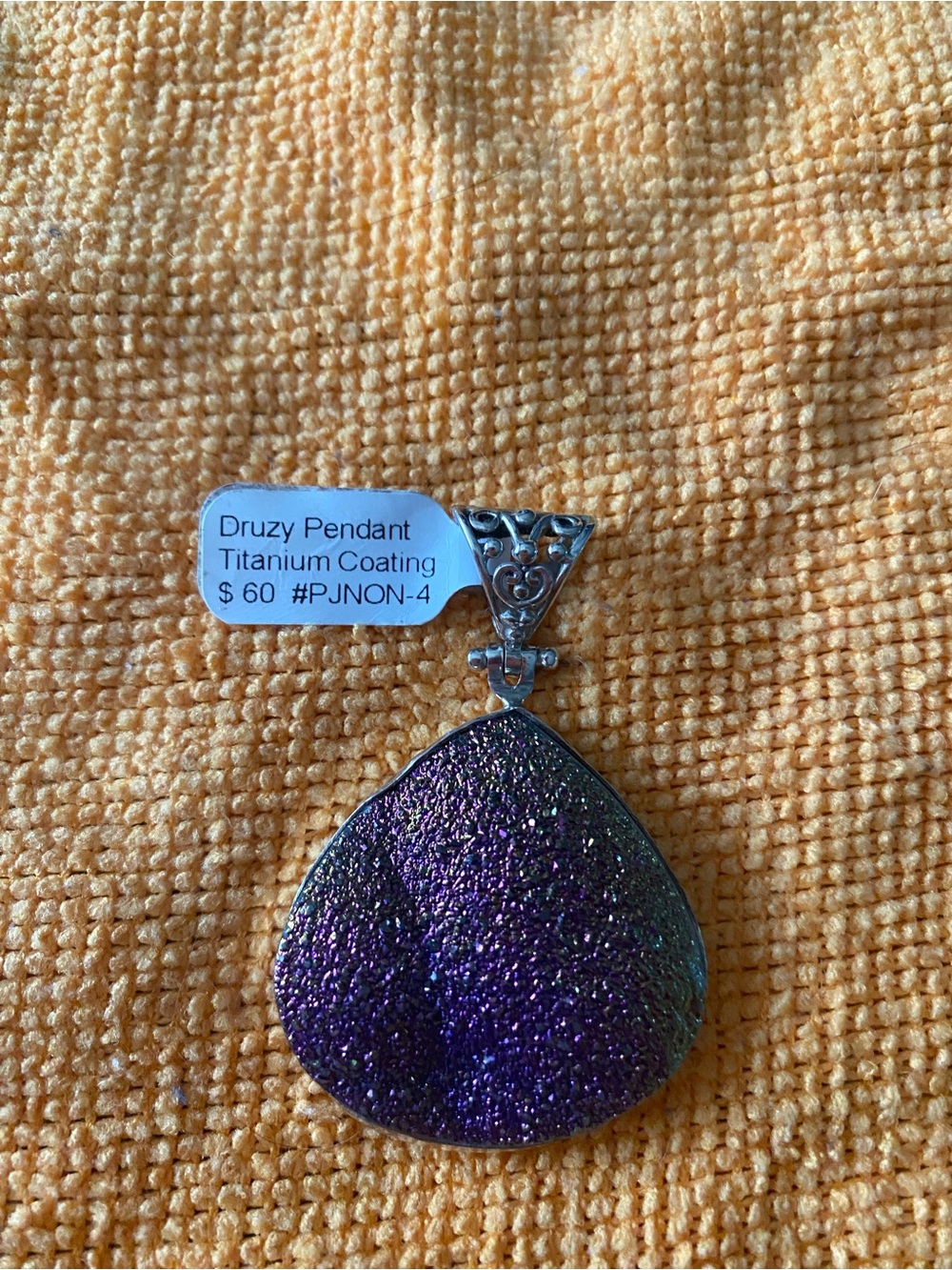 Druzy Titanium-Coated Pendant in Iridescent Purple